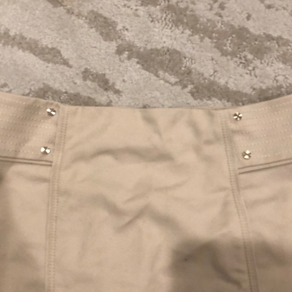 White House black market skirt pencil tan - Picture 2 of 3